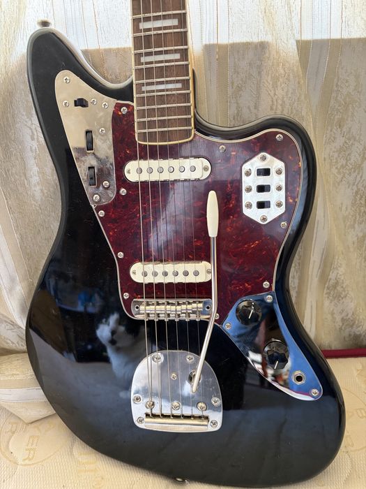 Squier CV 70s Jaguar LRL  BK.