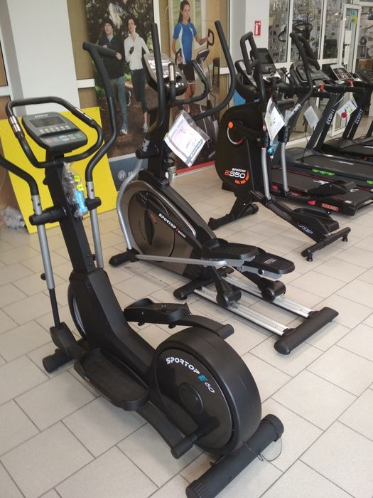 Беговая дорожка скидки FitLogic T33E