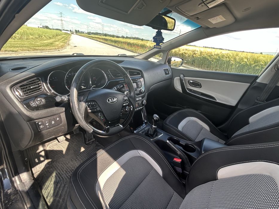 Kia Ceed 2013 1.6crdi