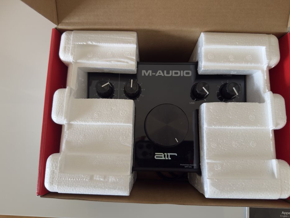 Аудіоінтерфейс М-Audio AIR 192/4 Vocal Studio Pro Recording Black