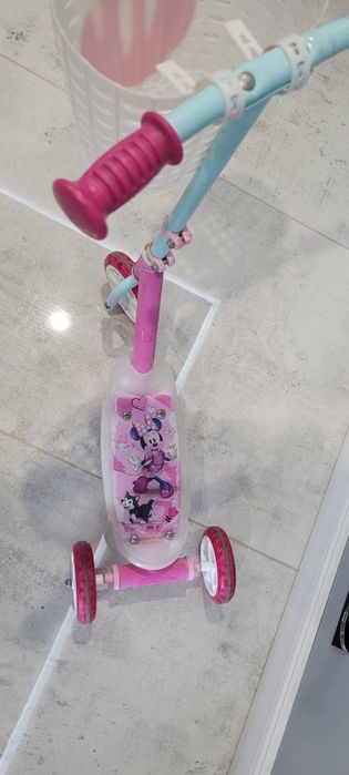 Hulajnoga dziecięca minnie