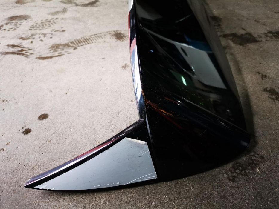 RENAULT CAPTUR AILERON MALA Z033