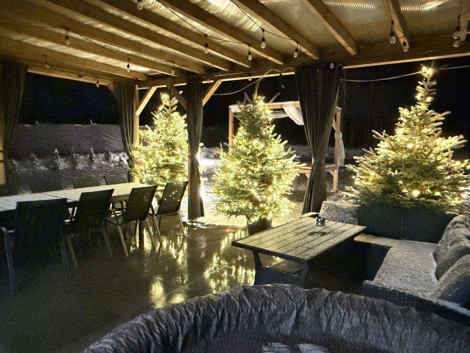 Domek przy lesie z jacuzzi oraz basenem