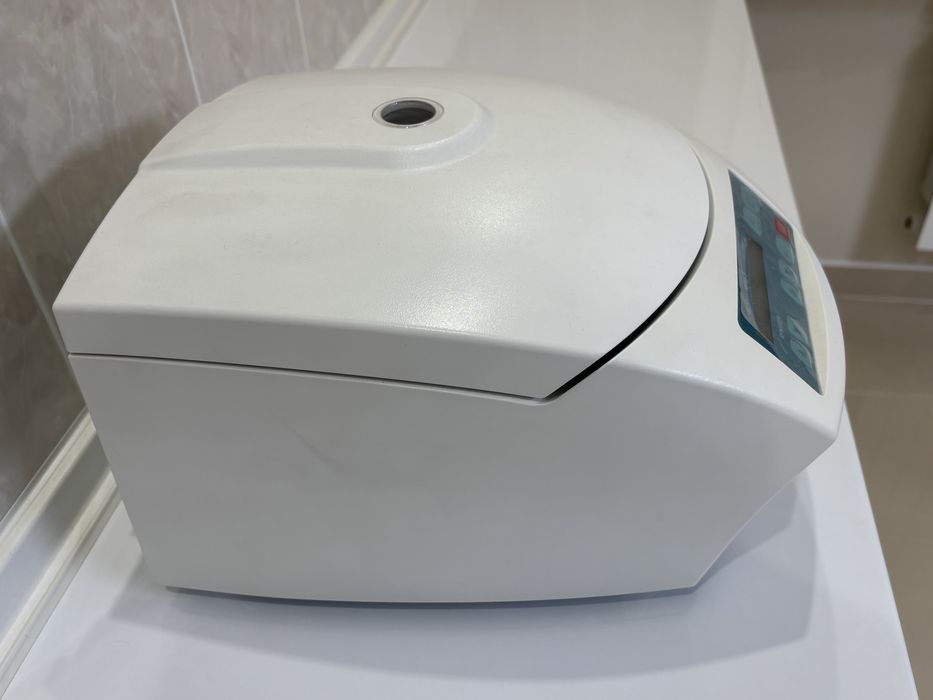 Центрифуга Hettich EVA 200