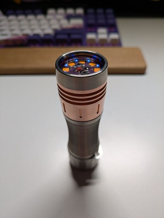 Latarka Emisar Noctigon KR4 Tytanowa + miedź MULE Lume X1