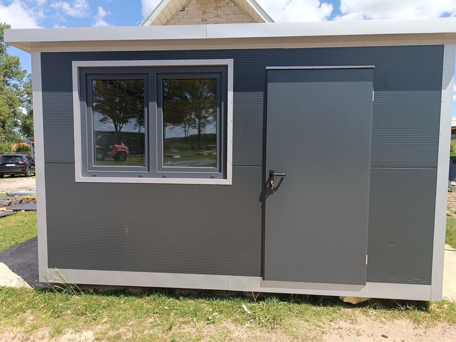 Pawilon, budka, domek, z płyty warstwowej