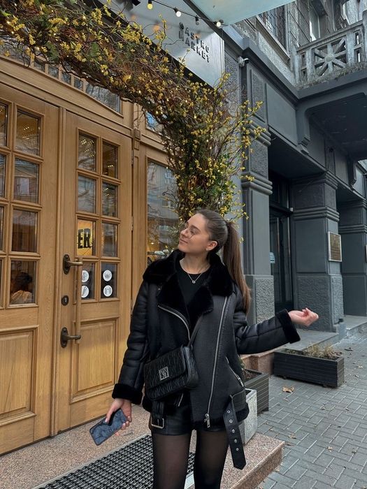 Дублянка Zara в хорошому стані