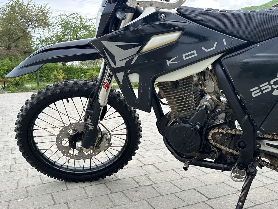 Продам Kovi GNR250