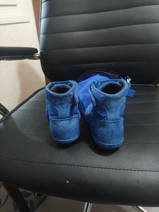 Продам Борцовки в гарному стані