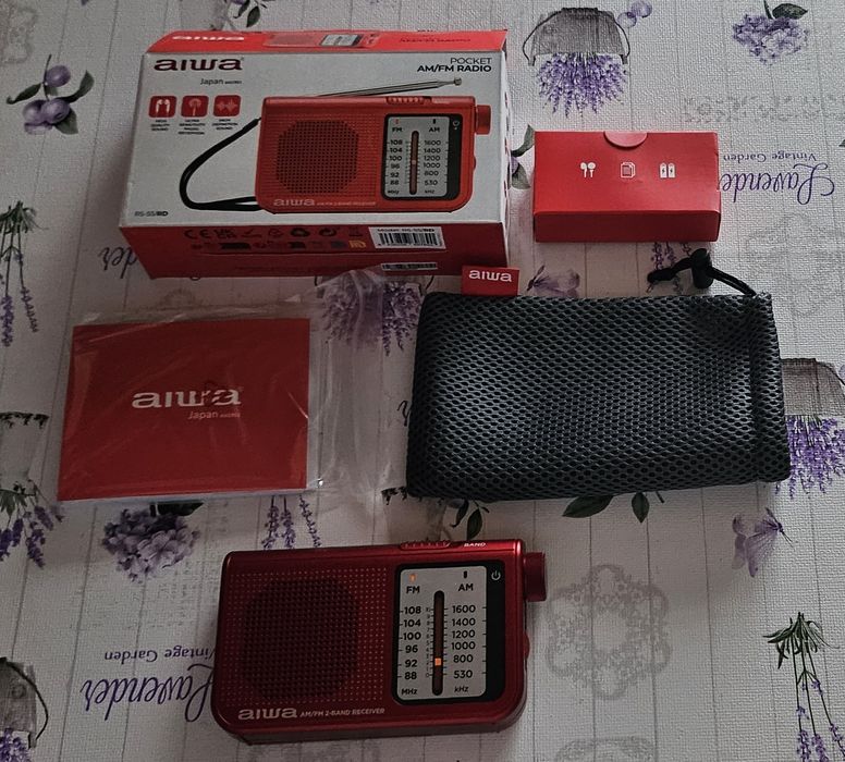 Rádio Portátil Aiwa Novo