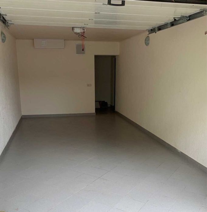 Оренда гаража в р-ні Дастору