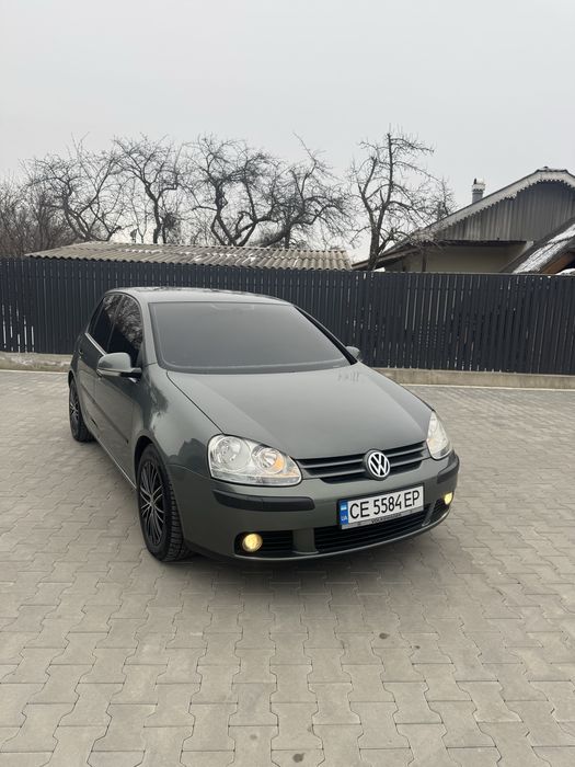 Продам volkswagen golf 5