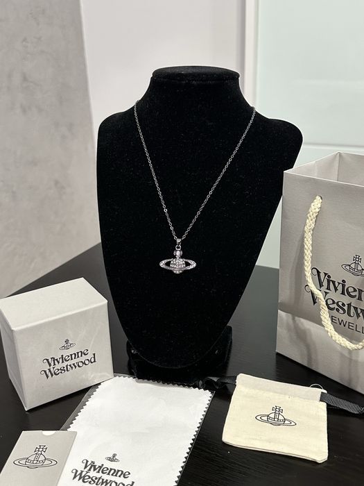 Nowy naszyjnik Vivienne Westwood