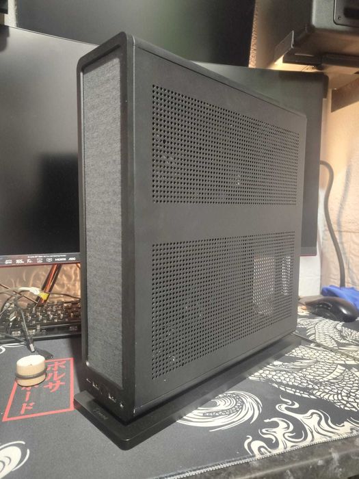 Caixa Fractal Design Ridge Mini-ITX