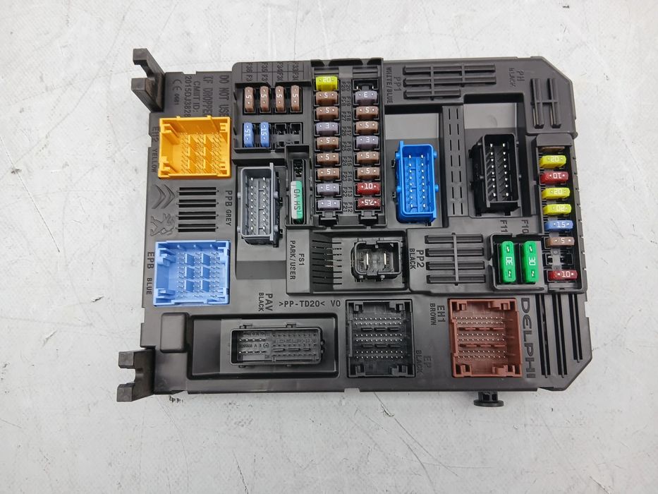 Caixa fusíveis / SAM / BSI PEUGEOT 308 II