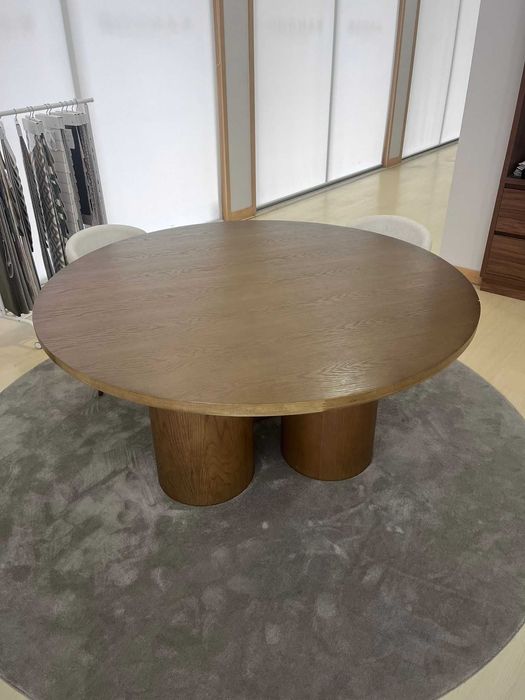 Mesa de Jantar Redonda 1,60m em Madeira Natural (Marca Thay Natura)