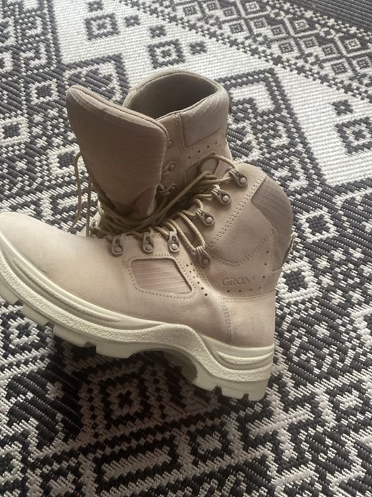 Берці.      протектор         41