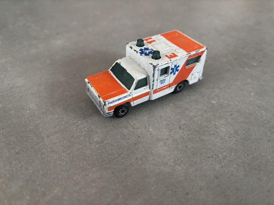 Model Resorak Matchbox Ambulance ambulans made in Macau