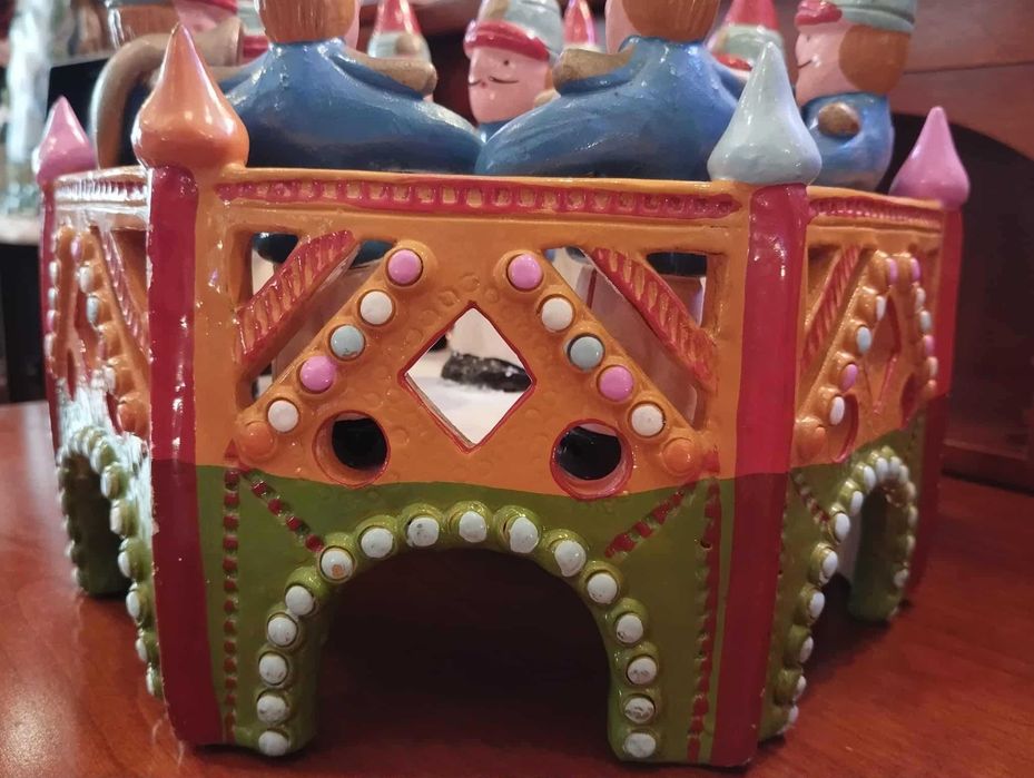 Coreto com Banda de Musica ( Artesã Rosa Baraça )