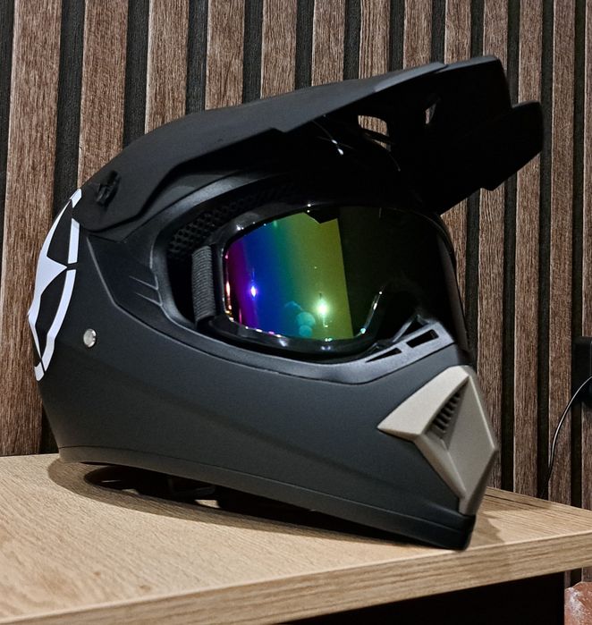 Kask FullFace XL czarny, matowy