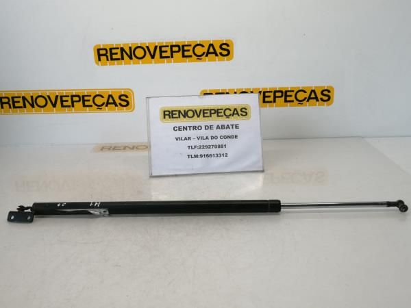 Amortecedor da mala HYUNDAI H-1 / Starex (A1)