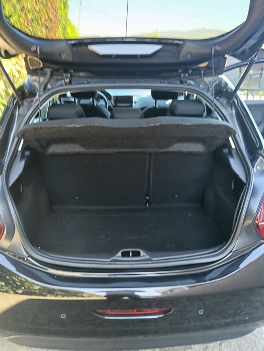 Peugeot 208 PureTech 1.2