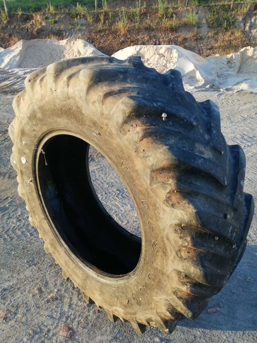 Pneu trator firestone 16.9 R30