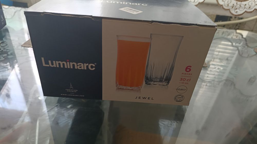 Чашки, стаканы, бокалы