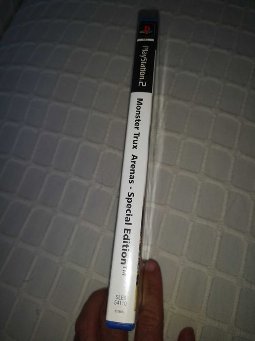 Monster Trux Arenas COMPLETO - Playstation 2 - PS2