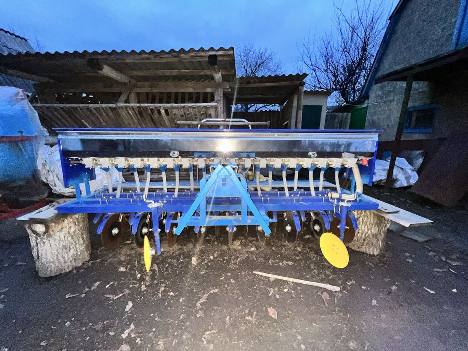 Сівалка зернова C3-18T 18 рядів