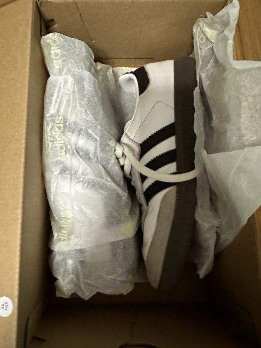 Sapatilhas Criança ADIDAS - Samba - Tamanho 32