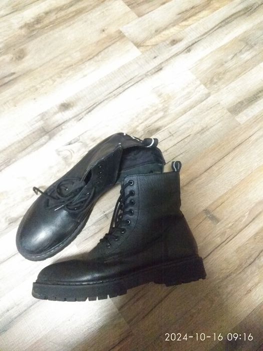 продам берці 39р