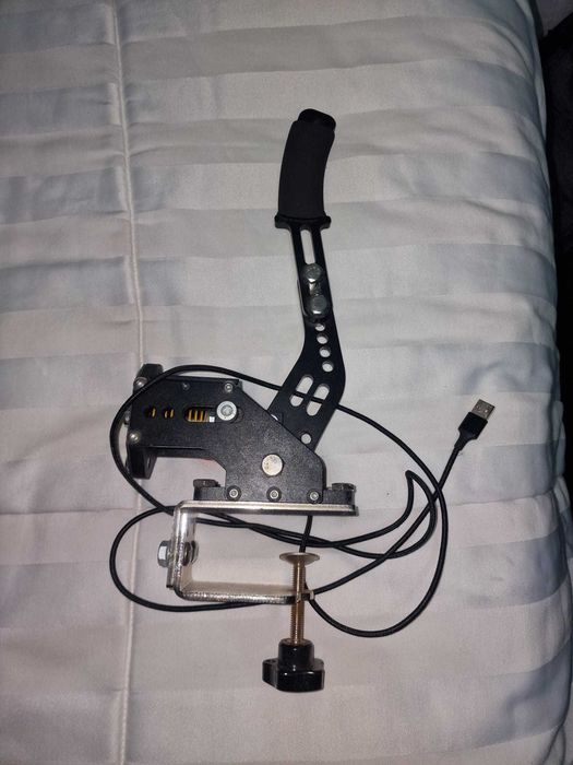 Fanatec CSL DD +Volantes McLaren e BMW + Acessórios (Estado impecável)