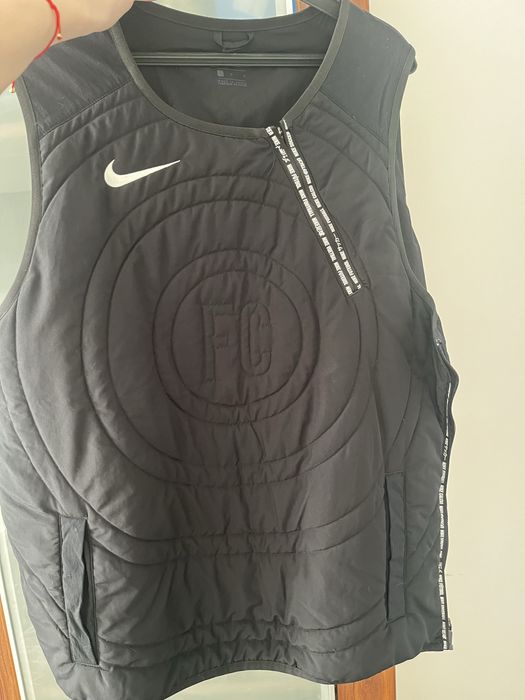 Мужская спортивная желетка