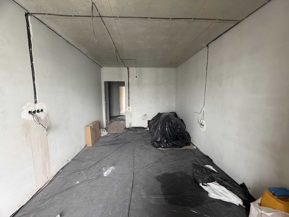 Продаж 1 кімнатної видової квартири в ЖК Royal Hill в с. Лисиничі по вул. Золота 2
