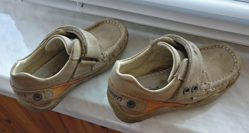 Кожані туфлі - мокасини