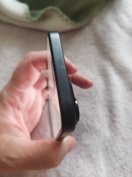 Продам iPhone 15 iCloud Заблокирован