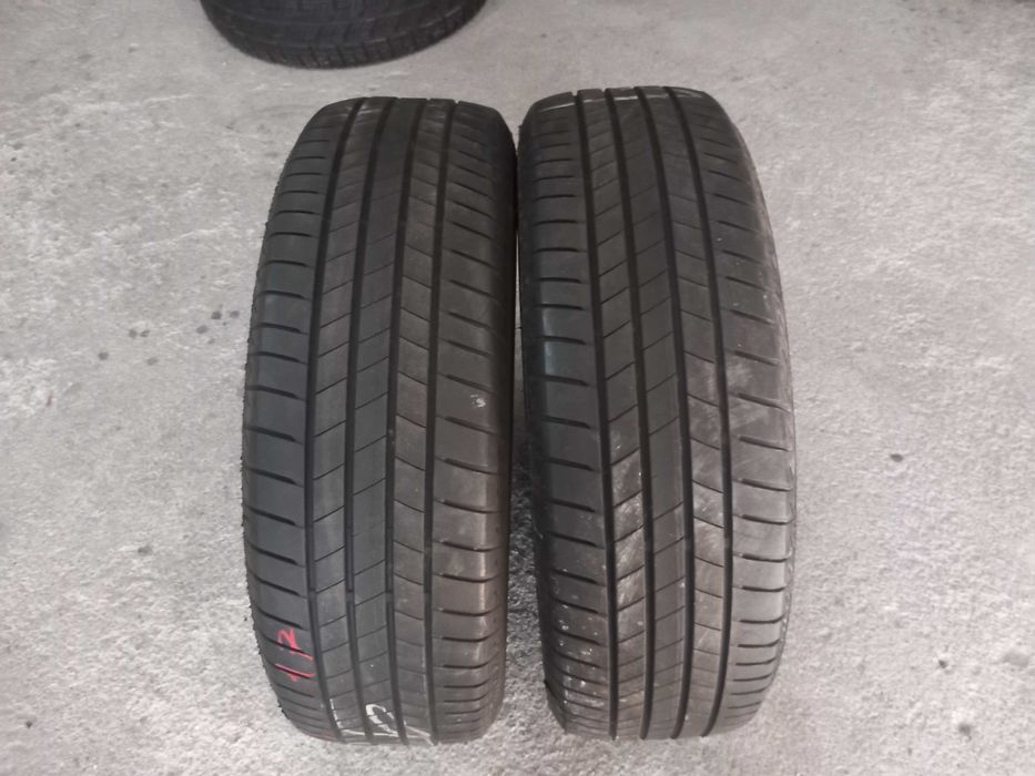 4 pneus 215/65R17 Michelin e Bridgestone