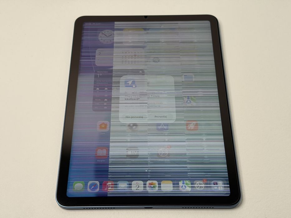 iPad Air 5 (A2588) - 256GB - Apple M1 - wada - faktura VAT 23%