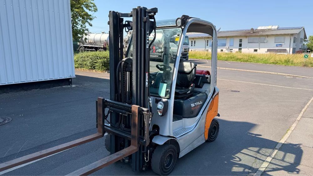 Wózek widłowy Still RX70-16, triplex, gazowy, 1600kg, super stan