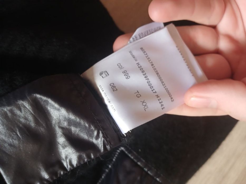 Світер Moncler жіночий орігиніла