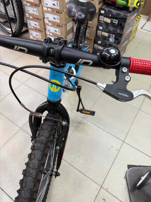 Bicicleta de alumínio,  roda 20