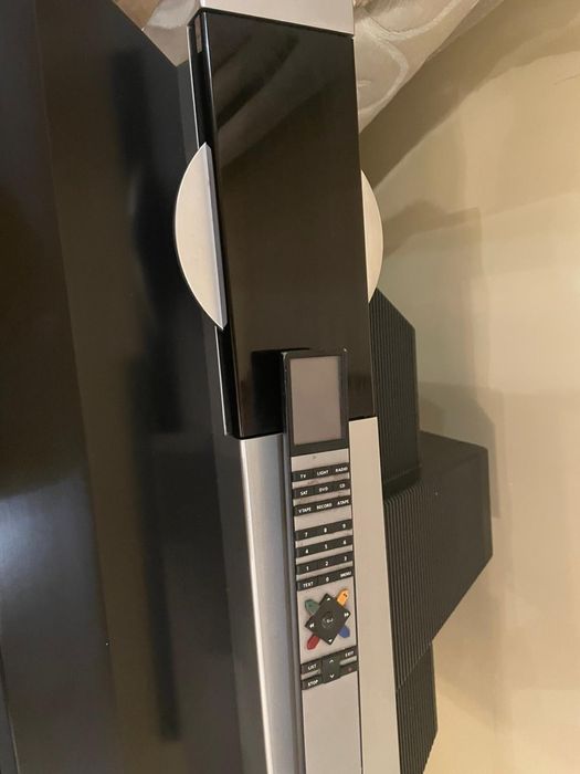 Televisão BANG & OLUFSEN