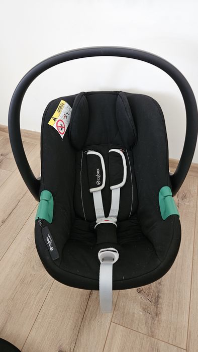 Cybex Aton B2 i-size z bazą