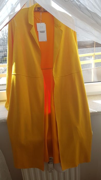 Płaszcz płaszczyk narzutka Zara M 38 żółty rudy damski
