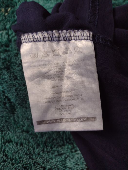 Футболка від lyle scott