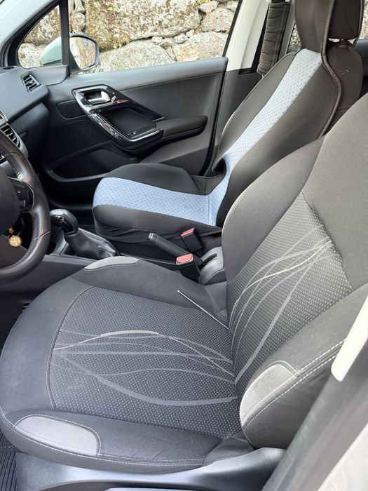 Peugeot 208 Nacional