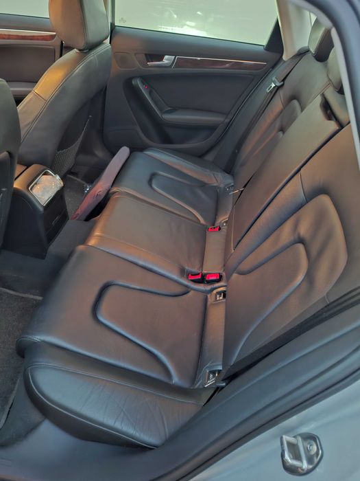 Audi A4 B8 2.0 TDI 143cv de 2008 excelente estado apenas 1 dono