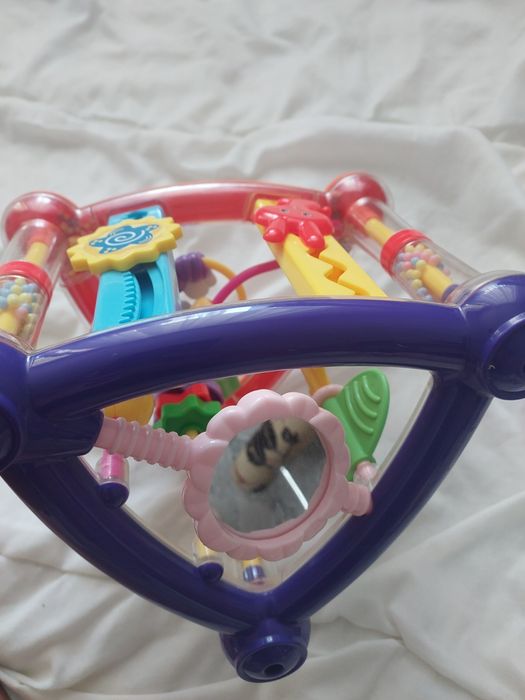 Дитяча іграшка для розвитку