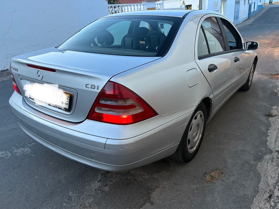 Mercedes-Benz C200 CDI NACIONAL - Excelente estado!